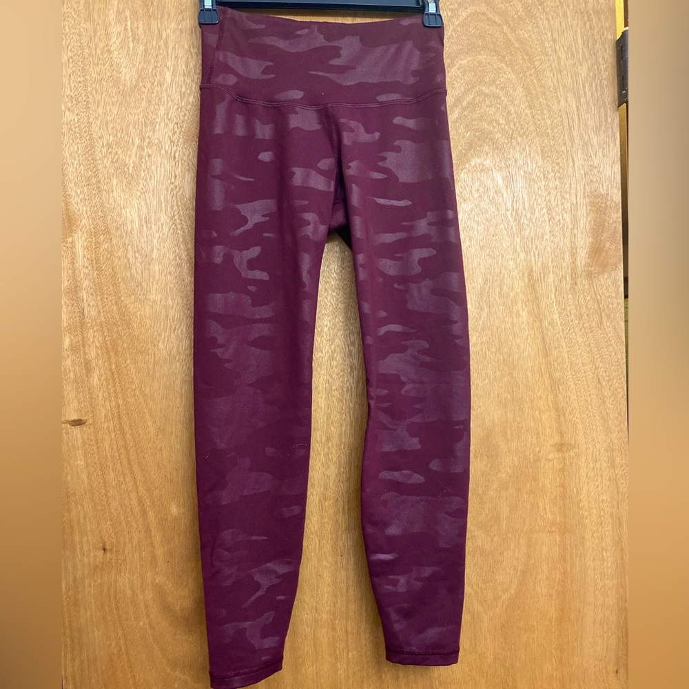 Old Navy Active Leggings size small